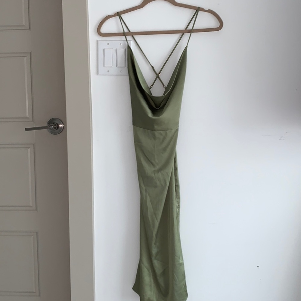 Oh Polly Midi dress